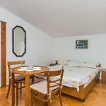 Seaview Marinov - Bilo, Daire