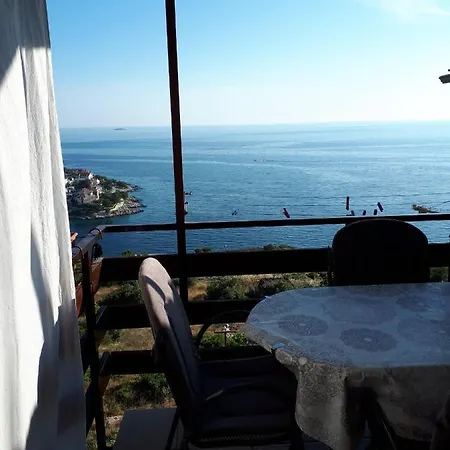 Seaview Marinov - Bilo, Primosten
