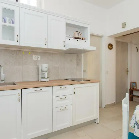 Daire Seaview Marinov - Bilo,