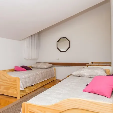 Apartment Seaview Marinov - Bilo,