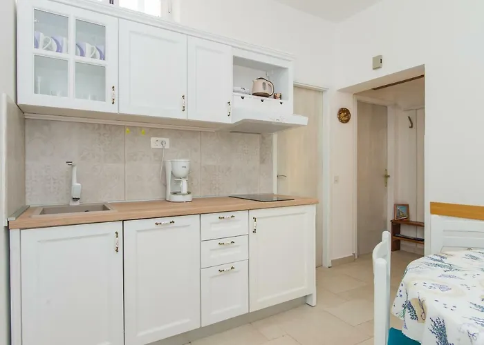 Apartment Seaview Marinov - Bilo,