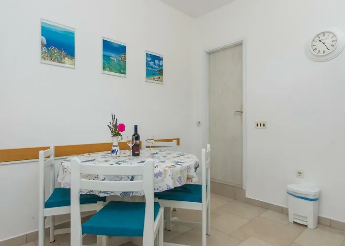 Apartment Seaview Marinov - Bilo,