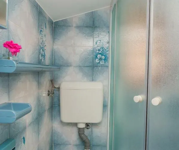 Seaview Marinov - Bilo, * Primosten