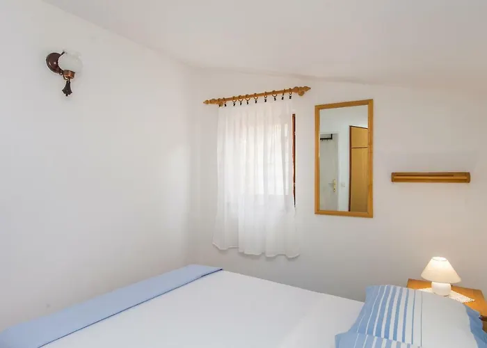 Seaview Marinov - Bilo, Primosten